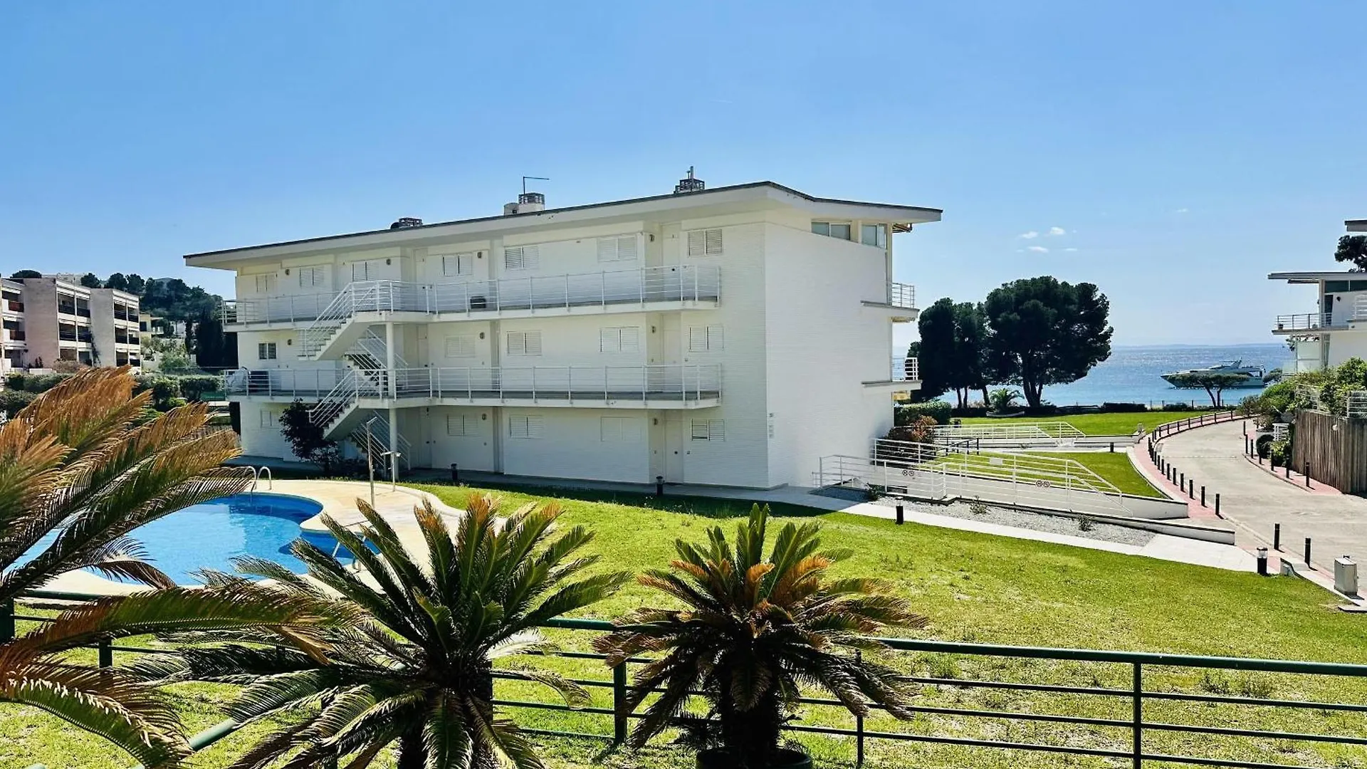 3327 Res. Almadraba Platja 6 Bx 2, Gran Jardin En Residencia Privada Y Tranquila, Acceso Directo A La Playa Almadraba. - Es-258-22 Apartamento Roses 0*,
